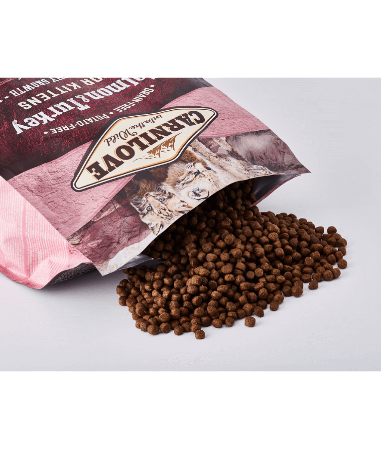 Carnilove - Salmon & Turkey for Kittens 2kg